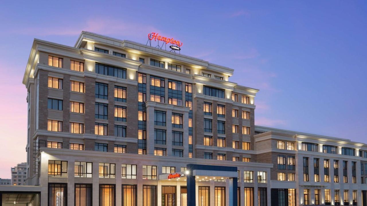 Hampton By Hilton Triumphal Arch Hotel Nur-Sultan (Astana)