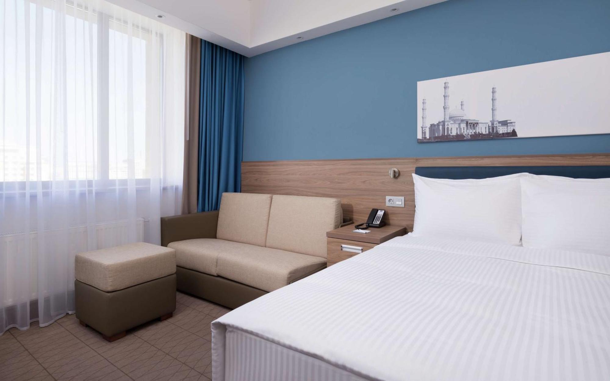 Hampton By Hilton Triumphal Arch Hotel Nur-Sultan (Astana)