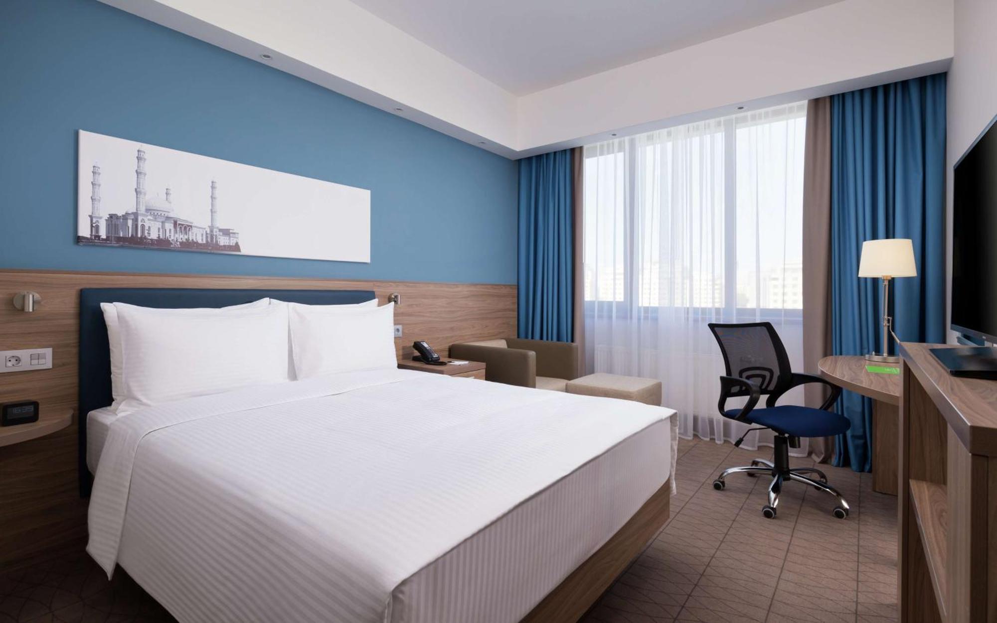 Hampton By Hilton Triumphal Arch Nur-Sultan (Astana)